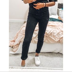 Black Straight Jeans with Skinny Ankle